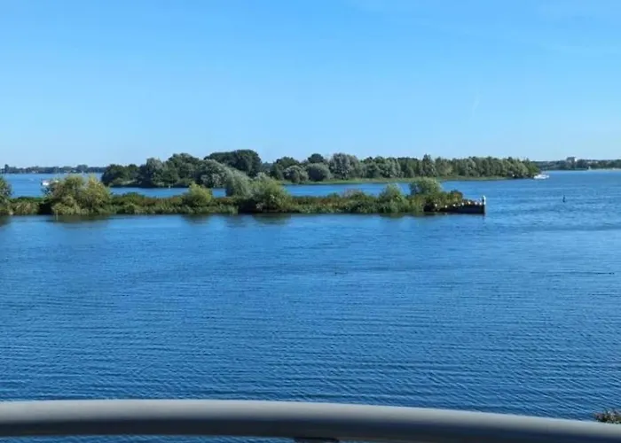 度假居 Met Privetuin Op Rustig Bospark Veluwe *